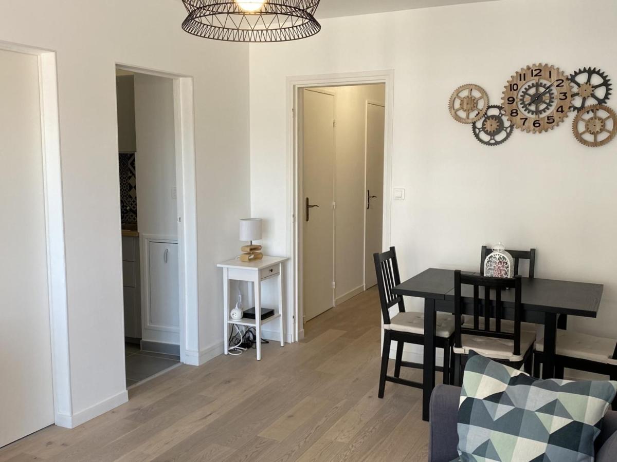 Charmant 2 Pieces Avec Parking Et Ascenseur, Proche Centre-Ville De Cabourg - Fr-1-487-323 المظهر الخارجي الصورة